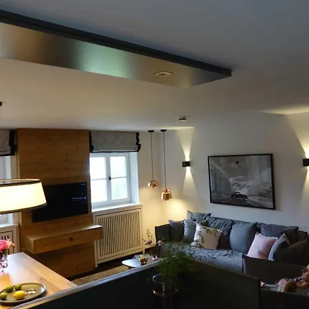House 8 *